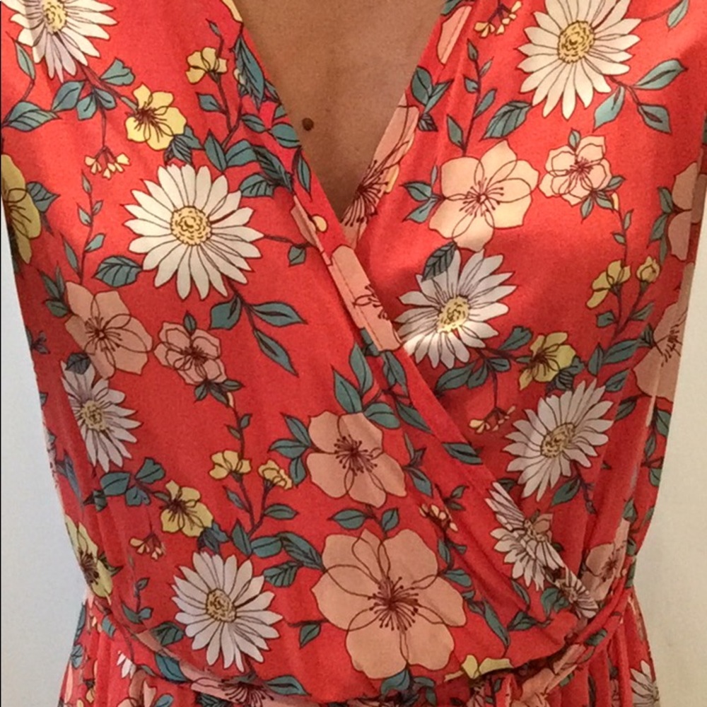 Boho chic pink Daisy Floral Wrap Dress